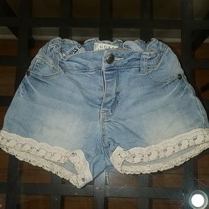 Guess Shorts 24M